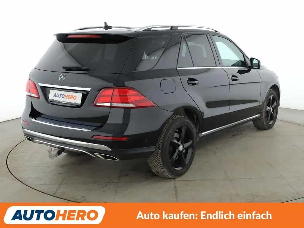 Mercedes-Benz GLE 400 4Matic Aut.*NAVI*LED*ACC*CAM* 05/2016-photo-5
