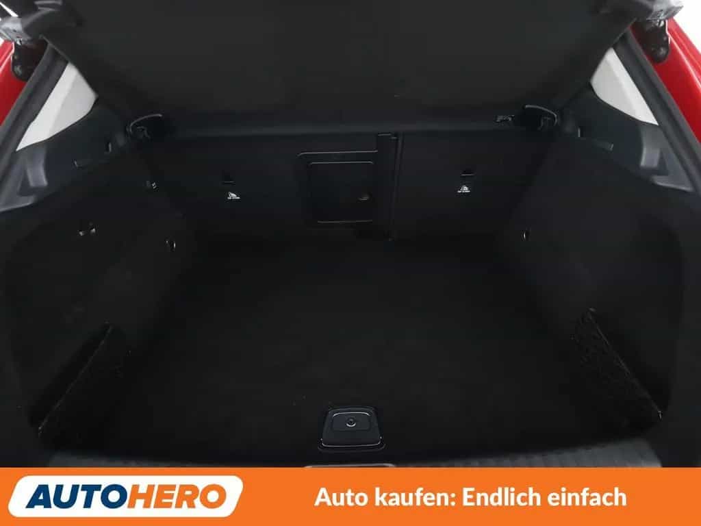 Mercedes-Benz GLA 200 GLA-Klasse GLA 200 Urban Aut.*NAV*LED*TEMPO*CAM* 03/2017-photo-17