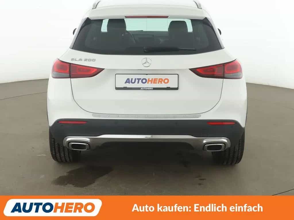 Mercedes-Benz GLA 200 Progressive Aut.*LED*NAVI*TEMPO*CAM*PDC* 03/2020-photo-4