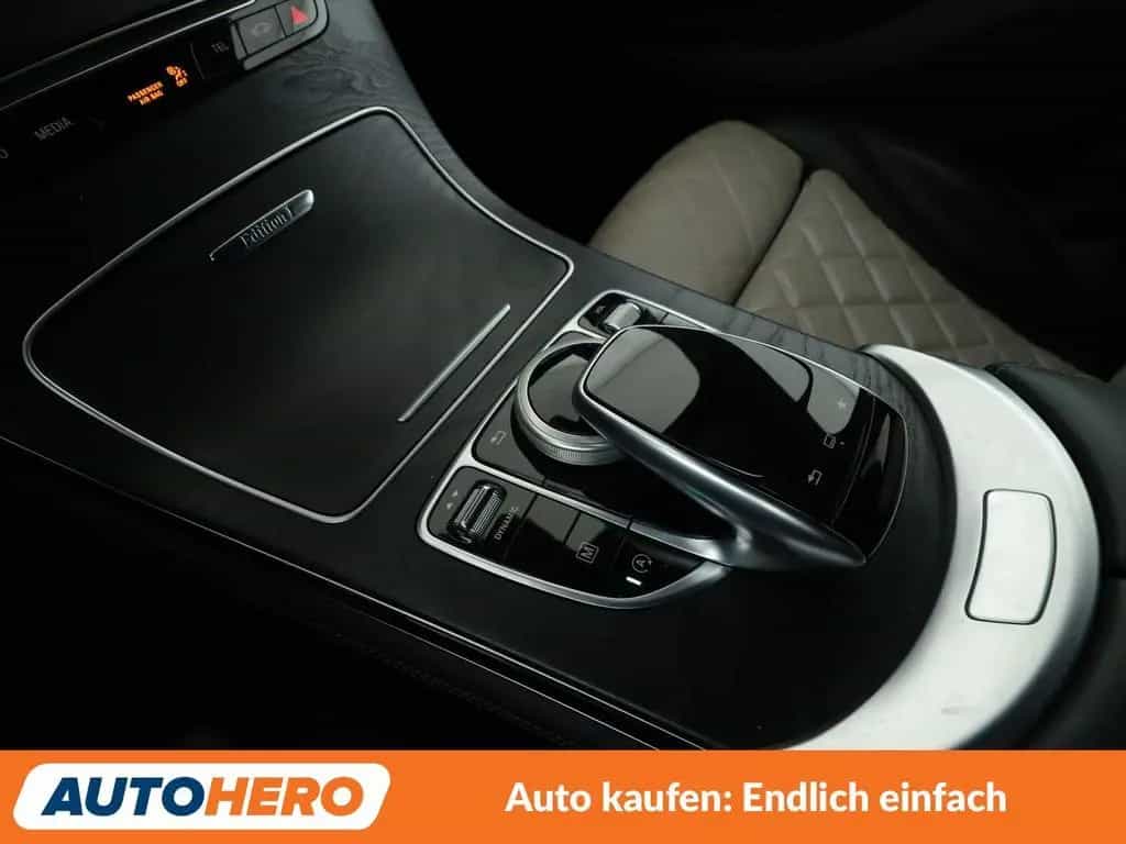 Mercedes-Benz GLC 250 4Matic AMG Line Aut. *DESIGNO*LED*ACC* 04/2016-photo-24