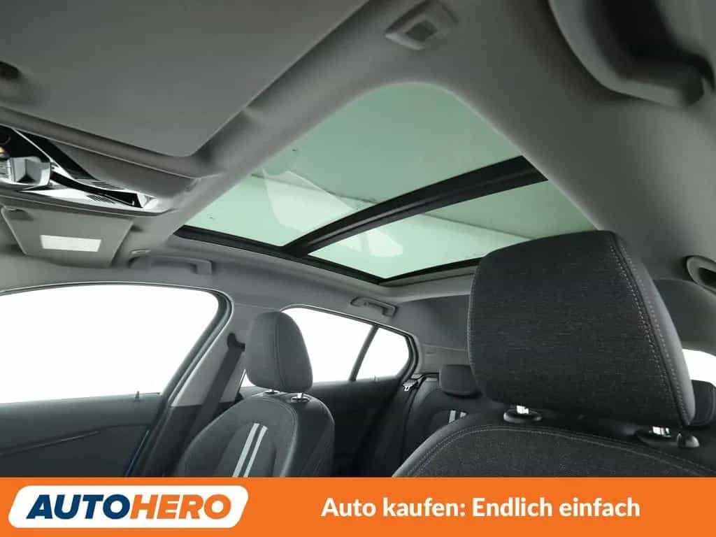 BMW 118 1er 118i Sport Line Aut.*NAVI*TEMPO*PDC*SHZ* 01/2020-photo-31
