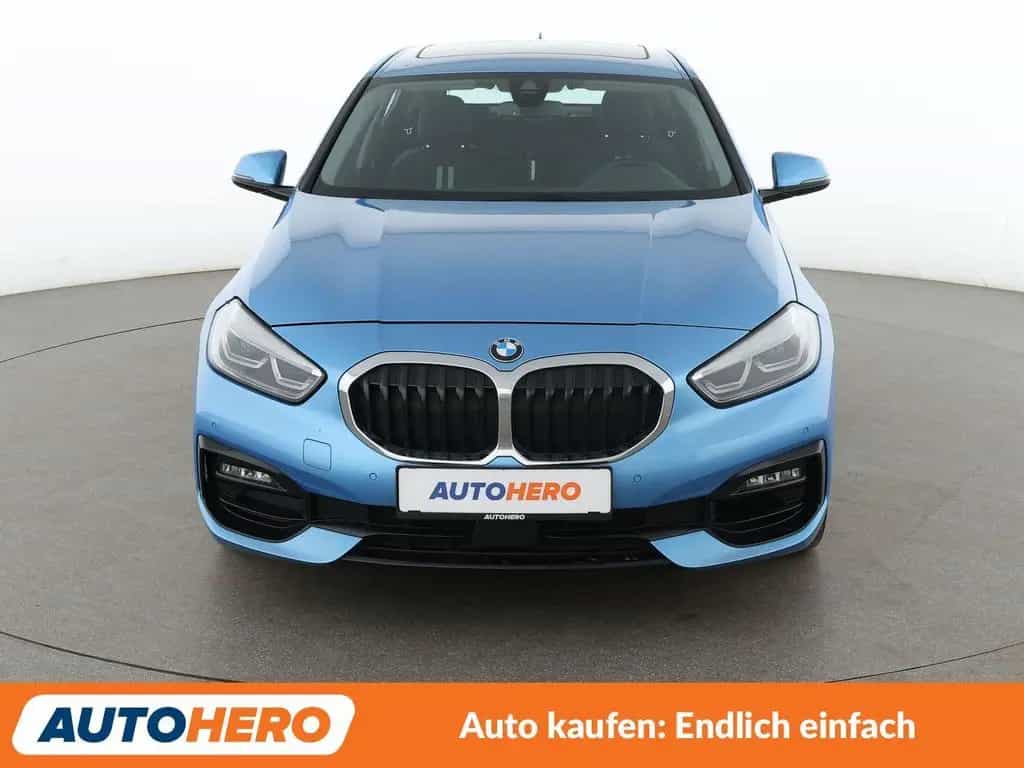 BMW 118 1er 118i Sport Line Aut.*NAVI*TEMPO*PDC*SHZ* 01/2020-photo-8
