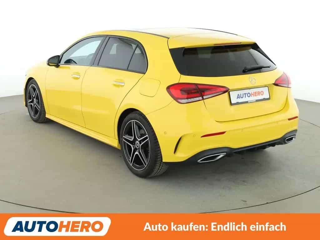 Mercedes-Benz A 220 d AMG Line Aut. *NAVI*LED*TEMPO*CAM* 11/2020-photo-3