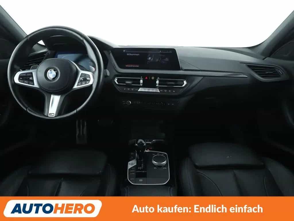 BMW 120 1er 120i M Sport Aut.*NAV*HUD*LED*ACC*CAM*PDC* 06/2021-photo-11