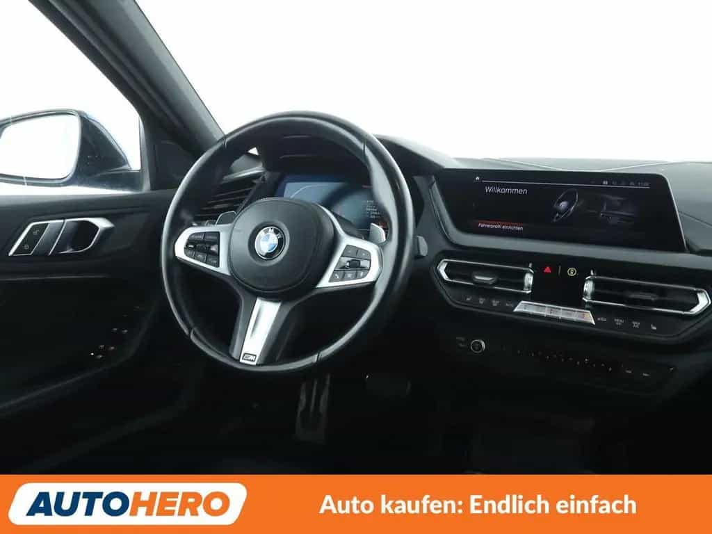 BMW 120 1er 120i M Sport Aut.*NAV*HUD*LED*ACC*CAM*PDC* 06/2021-photo-12