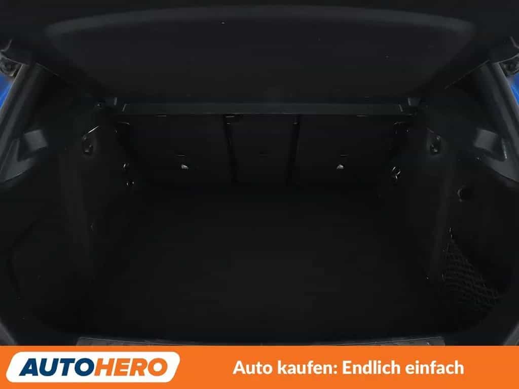 BMW 120 1er 120i M Sport Aut.*NAV*HUD*LED*ACC*CAM*PDC* 06/2021-photo-17