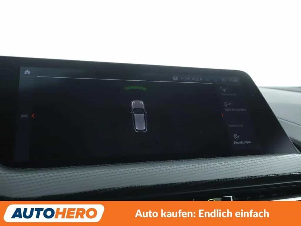 BMW 120 1er 120i M Sport Aut.*NAV*HUD*LED*ACC*CAM*PDC* 06/2021-photo-22
