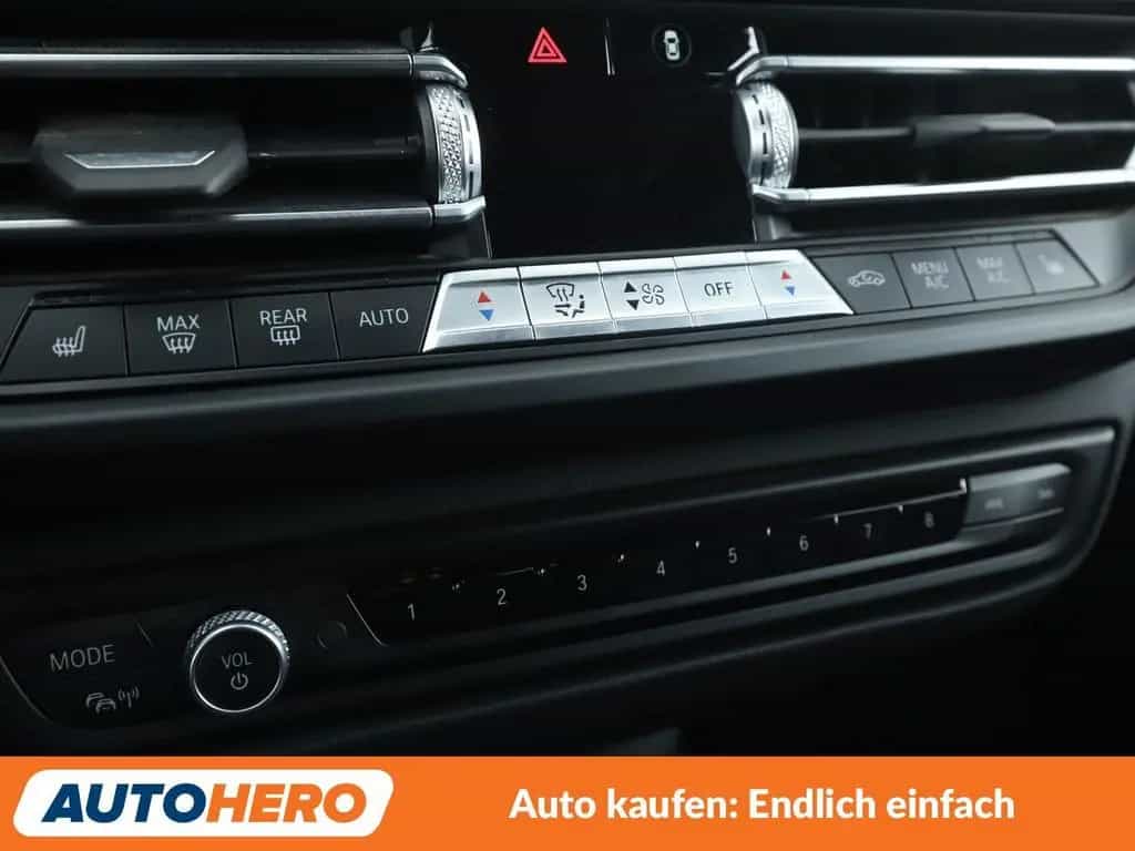 BMW 120 1er 120i M Sport Aut.*NAV*HUD*LED*ACC*CAM*PDC* 06/2021-photo-23