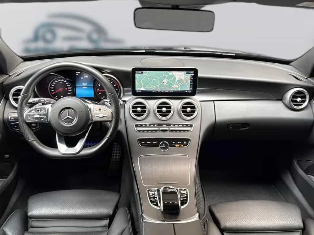Mercedes-Benz C 300 T-Modell 08/2018-photo-10