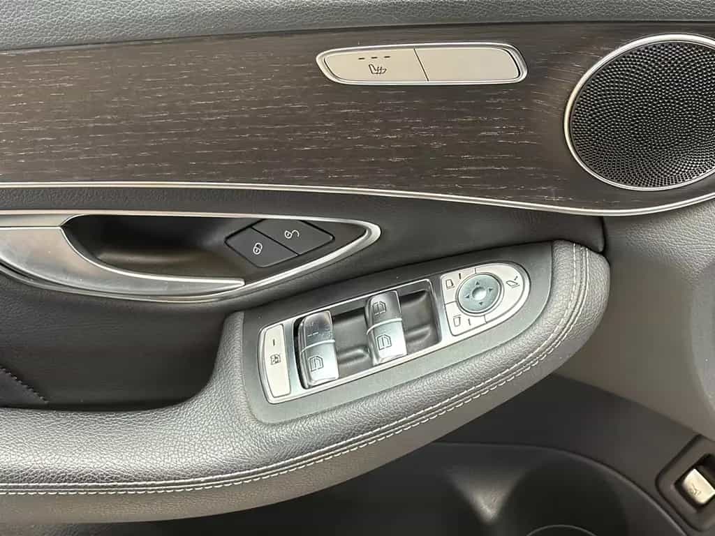 Mercedes-Benz C 300 T-Modell 08/2018-photo-19