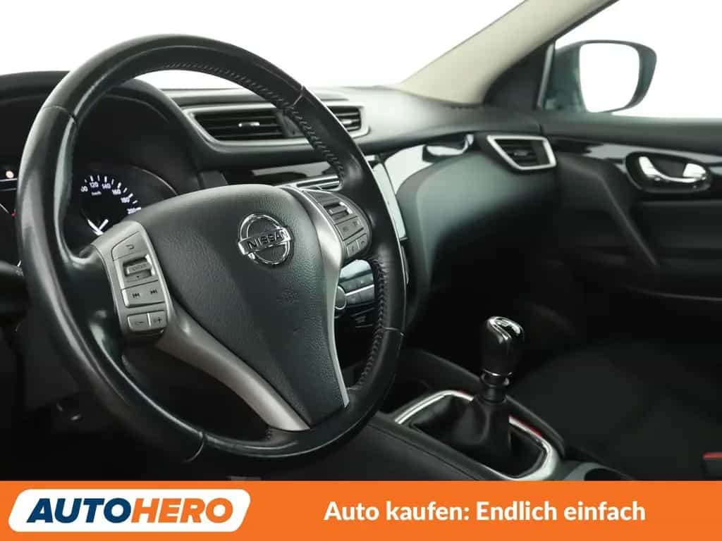 Nissan Qashqai 1.2 Acenta *TEMP*PDC*SHZ*ALU*KLIMA* 05/2017-photo-10