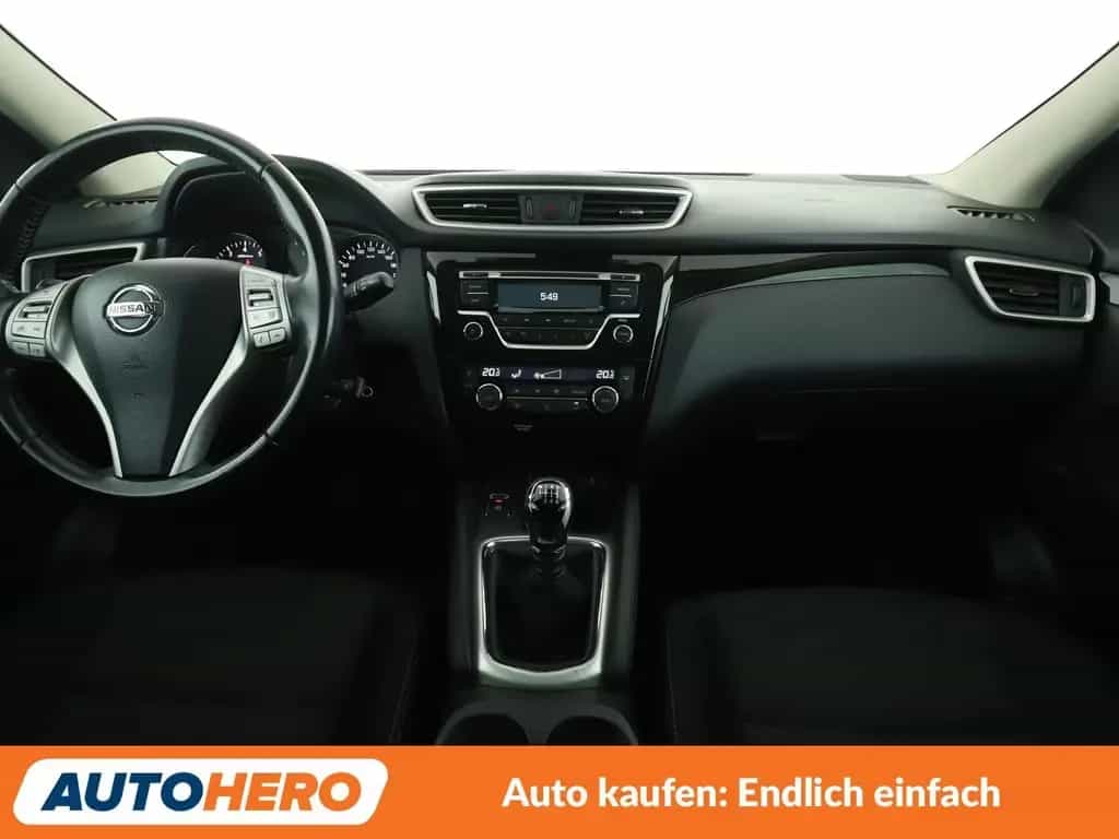 Nissan Qashqai 1.2 Acenta *TEMP*PDC*SHZ*ALU*KLIMA* 05/2017-photo-11