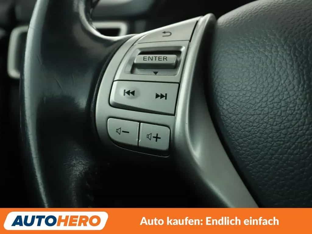Nissan Qashqai 1.2 Acenta *TEMP*PDC*SHZ*ALU*KLIMA* 05/2017-photo-27