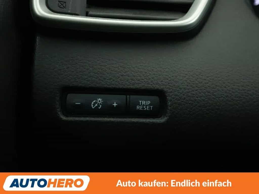Nissan Qashqai 1.2 Acenta *TEMP*PDC*SHZ*ALU*KLIMA* 05/2017-photo-29