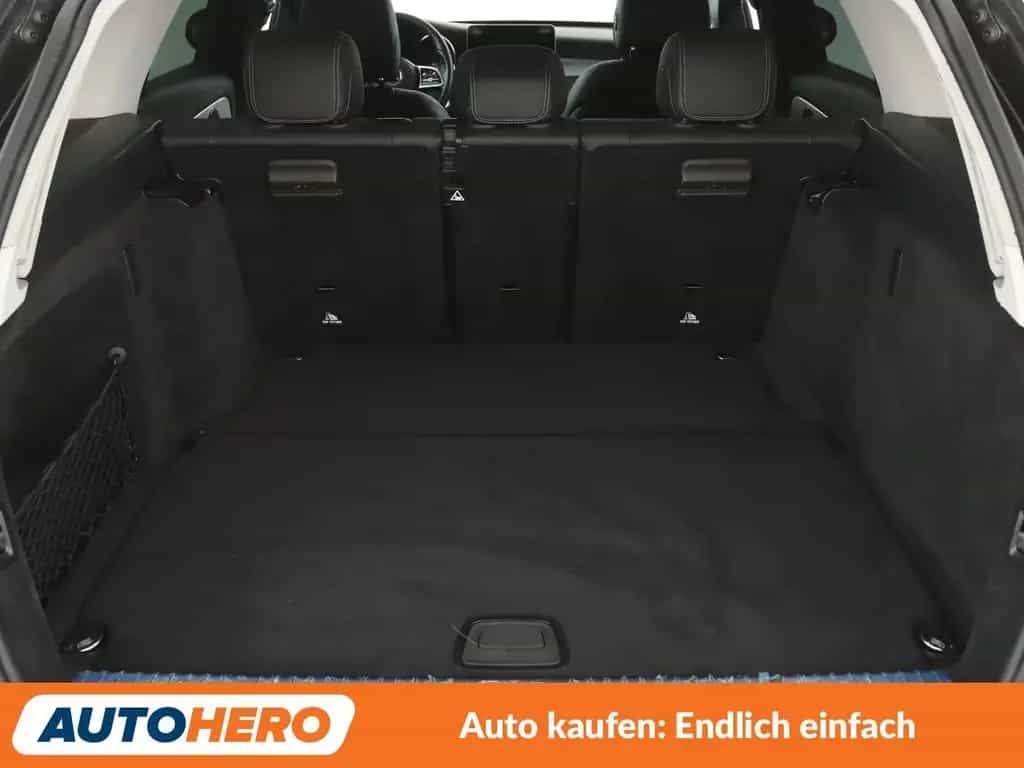 Mercedes-Benz C 400 T 4Matic Avantgarde Aut.*NAVI*LED*TEMPO* 07/2018-photo-17