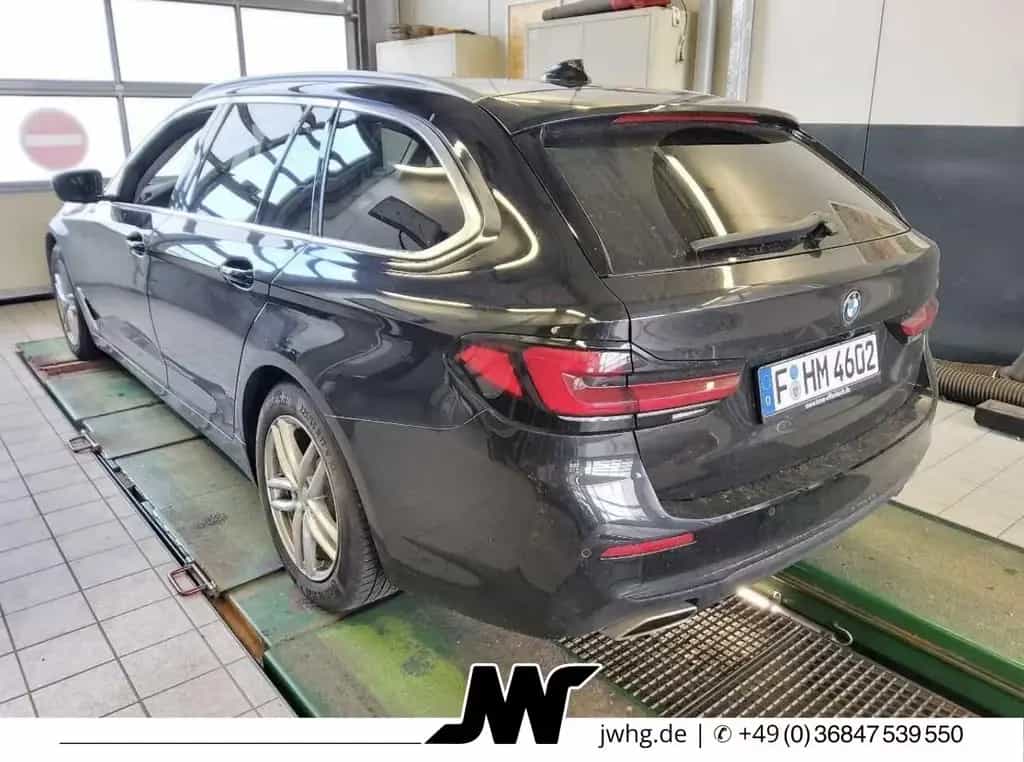 BMW 520 d Touring Steptr|ACC|LiveCockpProf|Kam|Leder 07/2023-photo-2
