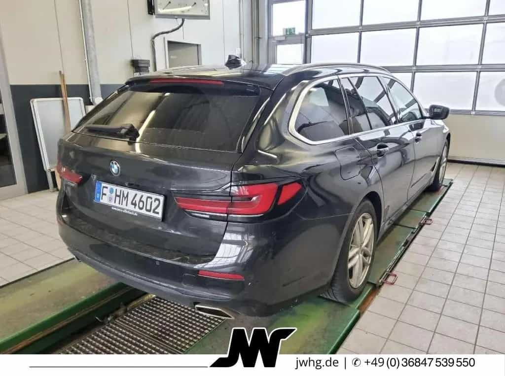 BMW 520 d Touring Steptr|ACC|LiveCockpProf|Kam|Leder 07/2023-photo-3