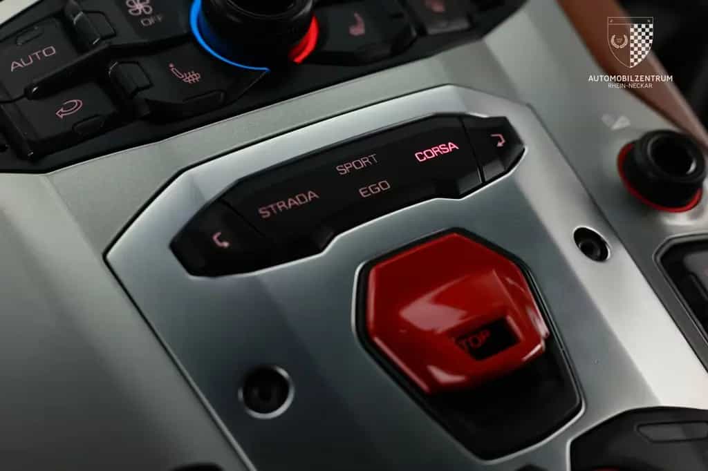 Lamborghini Aventador S AdPersonam/Sensonum/Garantie/PPF 04/2017-photo-18
