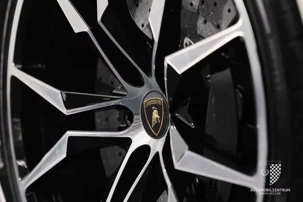 Lamborghini Aventador S AdPersonam/Sensonum/Garantie/PPF 04/2017-photo-38