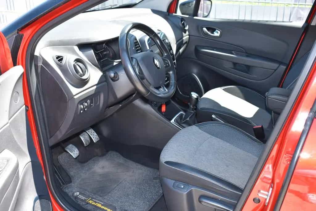 Renault Captur Crossborder 1.Hand+Kamera+SHZ 01/2018-photo-10