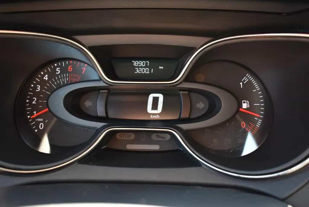 Renault Captur Crossborder 1.Hand+Kamera+SHZ 01/2018-photo-12