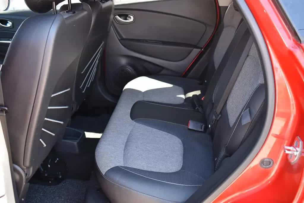 Renault Captur Crossborder 1.Hand+Kamera+SHZ 01/2018-photo-17