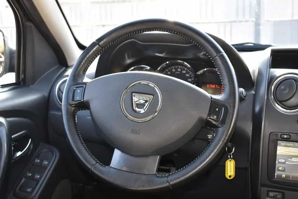 Dacia Duster 1.2 TCe 125 4x2 Prestige 08/2014-photo-16