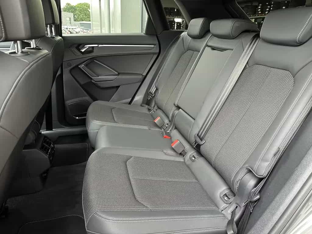 Audi Q3 40 TDI Quattro S-Line NAV+LED+ACC+B&O+VCOCK 03/2021-photo-9