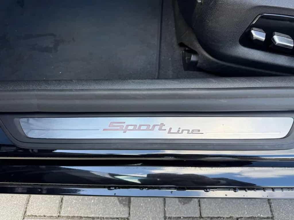 BMW 520 5 Limousine 520 i Sport Line 08/2019-photo-14