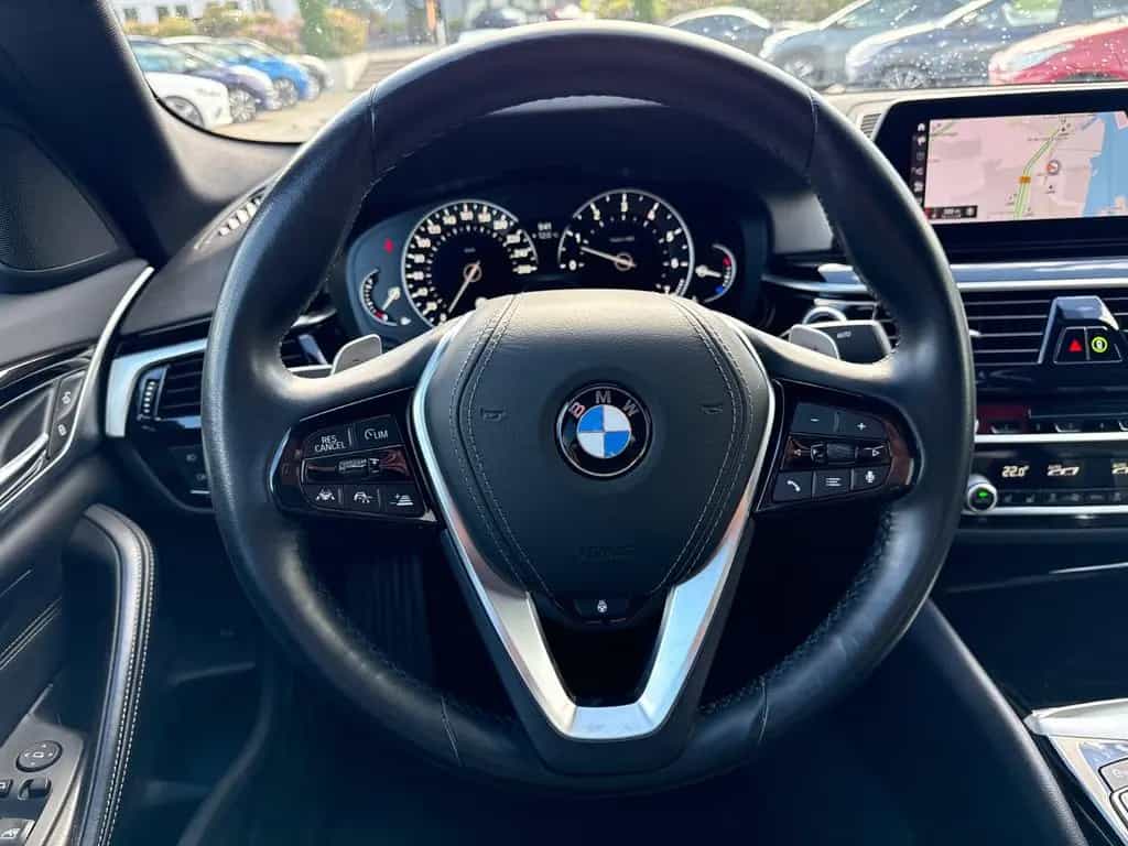 BMW 520 5 Limousine 520 i Sport Line 08/2019-photo-26
