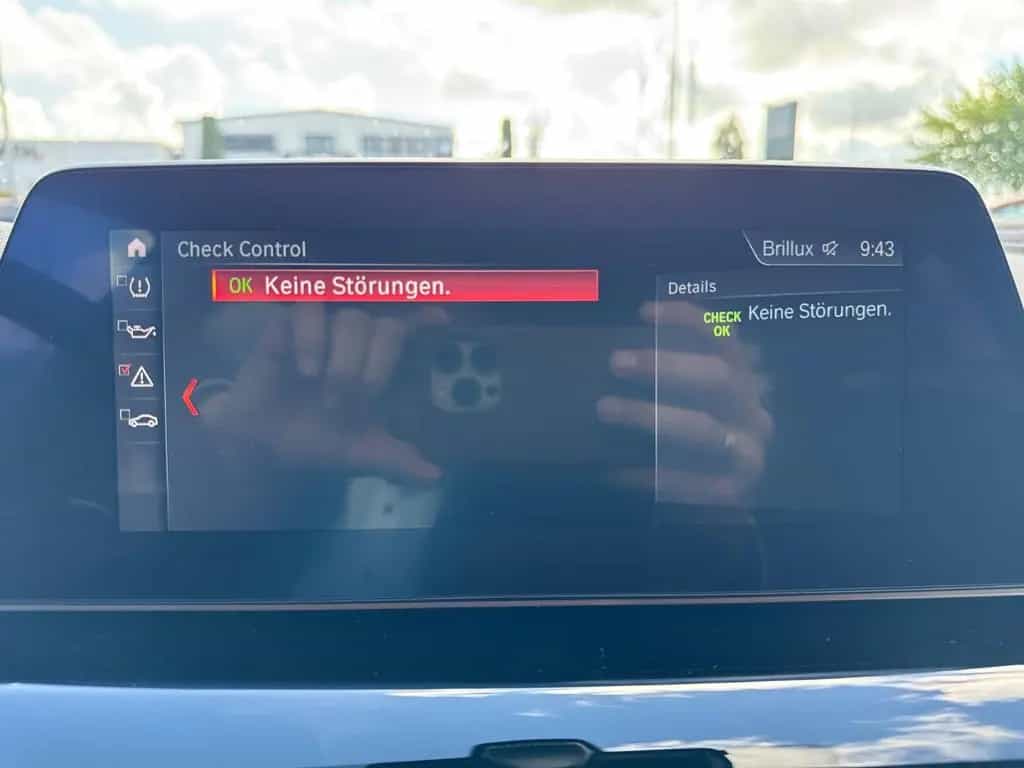 BMW 520 5 Limousine 520 i Sport Line 08/2019-photo-32