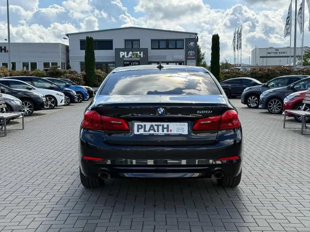 BMW 520 5 Limousine 520 i Sport Line 08/2019-photo-5