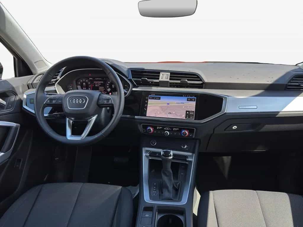 Audi Q3 35 TFSI advanced*0,99%-Finanz*NAVI-PLUS*AHK*S 08/2025-photo-4