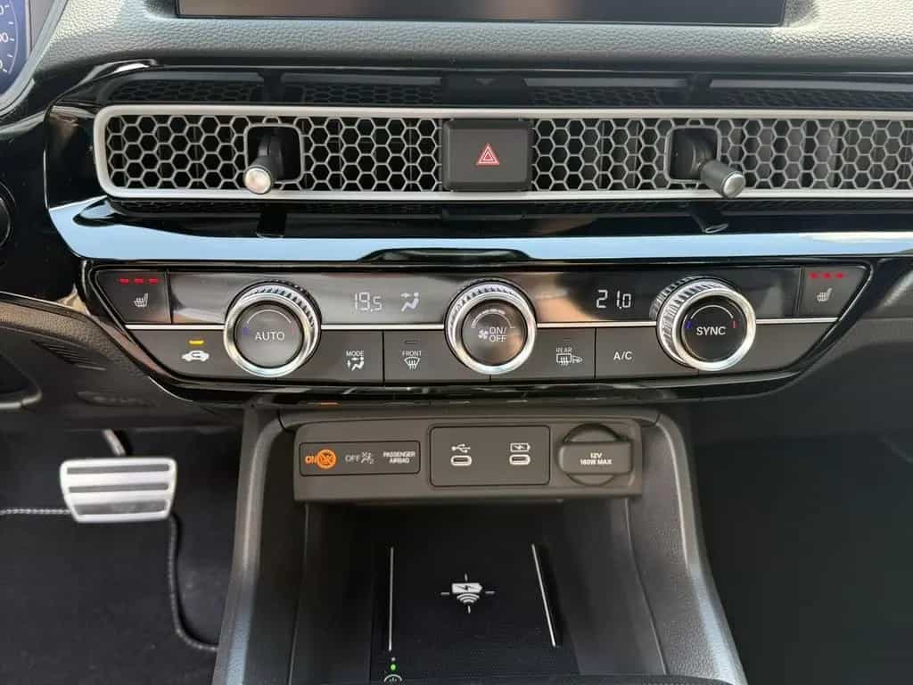 Honda Civic e:HEV 2.0 i-MMD Hybrid Advance null-photo-16