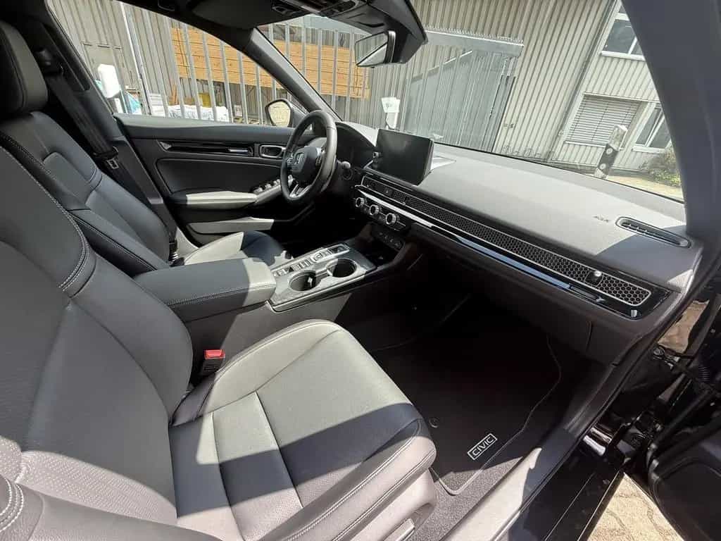 Honda Civic e:HEV 2.0 i-MMD Hybrid Advance null-photo-8