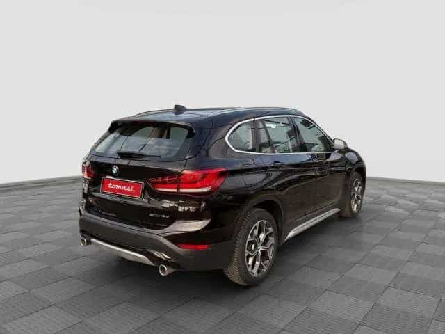 BMW X1 X1 sDrive18d xLine Plus 03/2022-photo-4