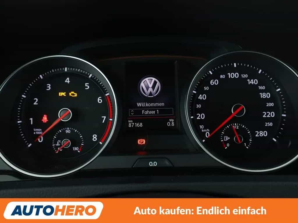 Volkswagen Golf VII 2.0 TSI GTI BlueMotion Tech*LED*PDC*SHZ 06/2017-photo-19