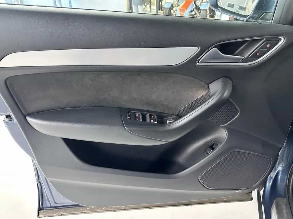 Audi Q3 2.0 TDI Quattro S line XENON/ALCANTARA 10/2017-photo-9