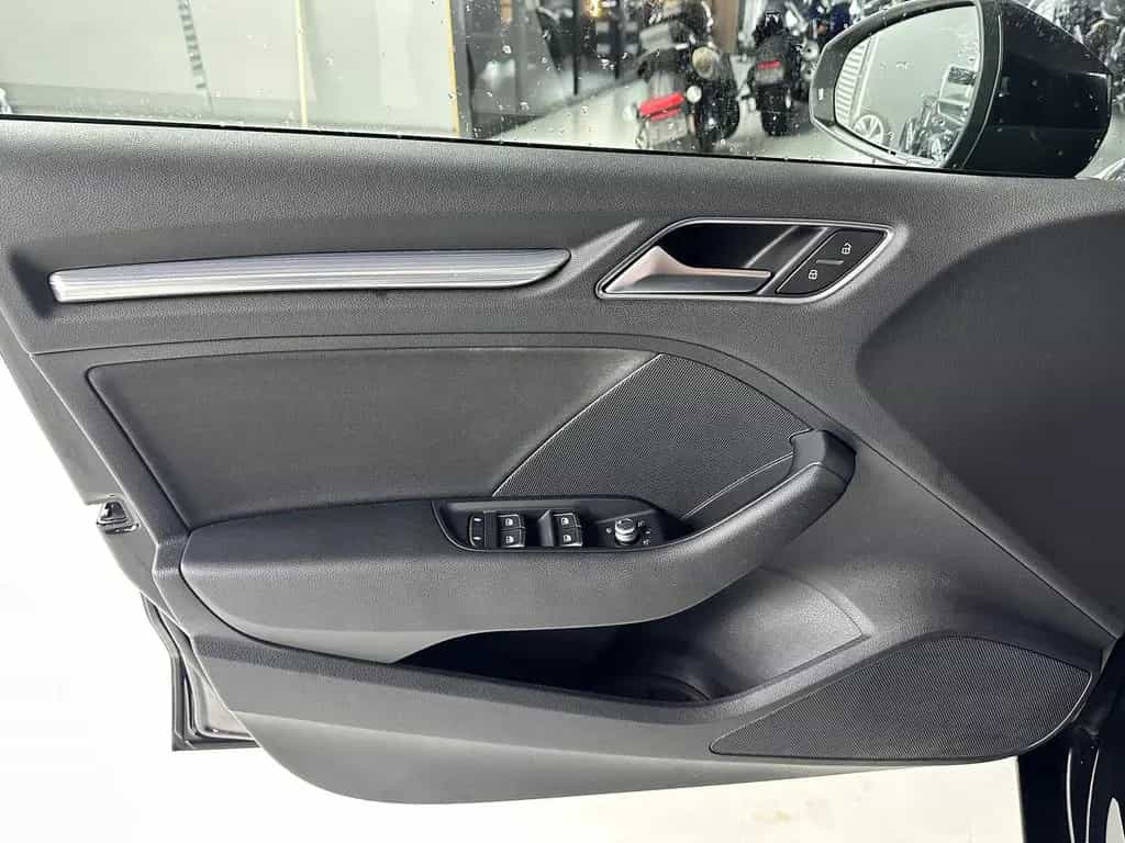 Audi A3 35 TDI Limousine Sport VIRTUAL/NAVI/LED/TEMPO 05/2020-photo-9