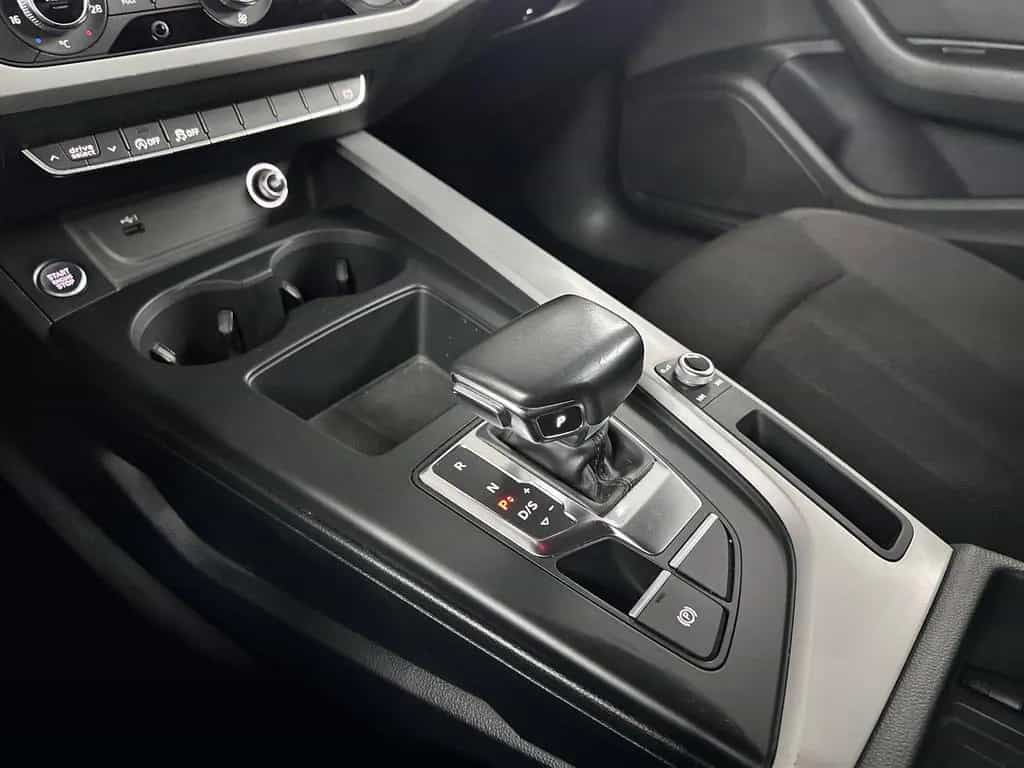 Audi A4 40 TDI PANO/LED/AHK/SHZ/NAVI/PDC 02/2020-photo-17