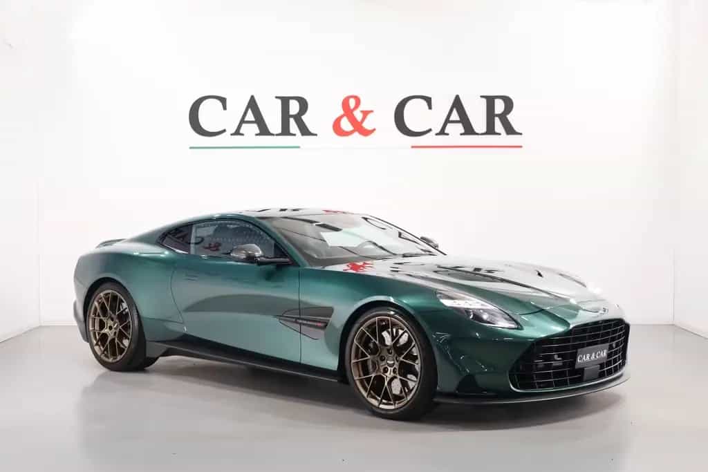 Aston Martin Vanquish 04/2025-photo-0