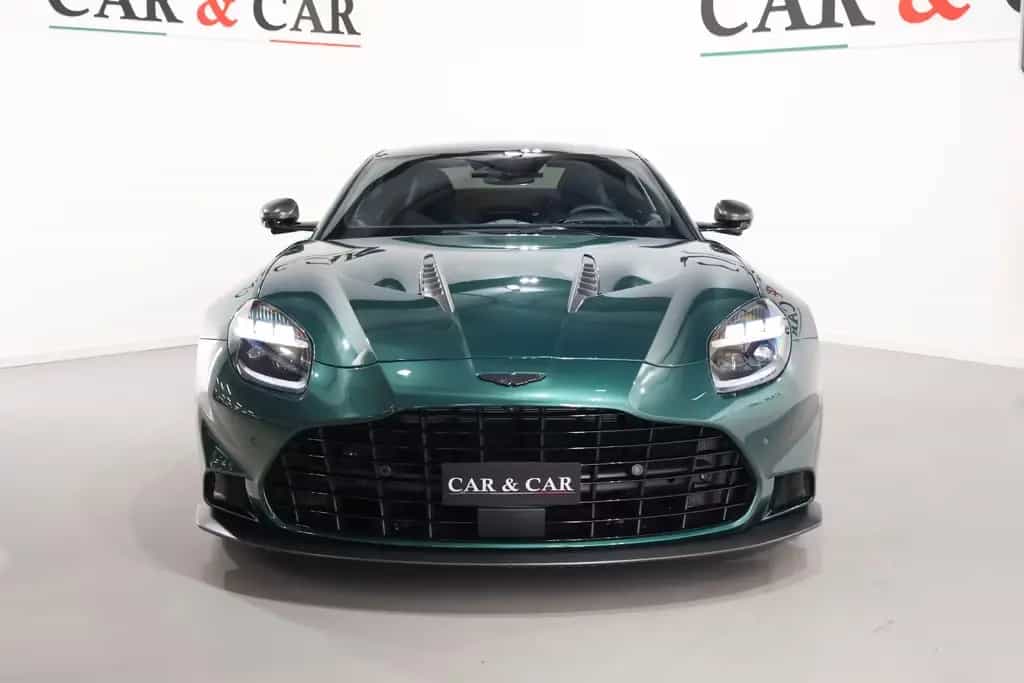 Aston Martin Vanquish 04/2025-photo-2