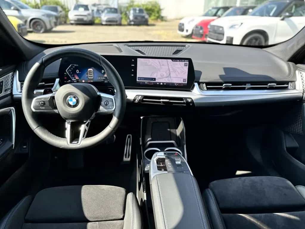 BMW X1 sDrive20i M Sport Pro Head-Up HK HiFi DAB 06/2025-photo-15