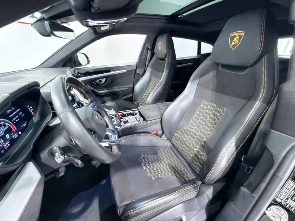 Lamborghini Urus 4.0 V8 03/2020-photo-20