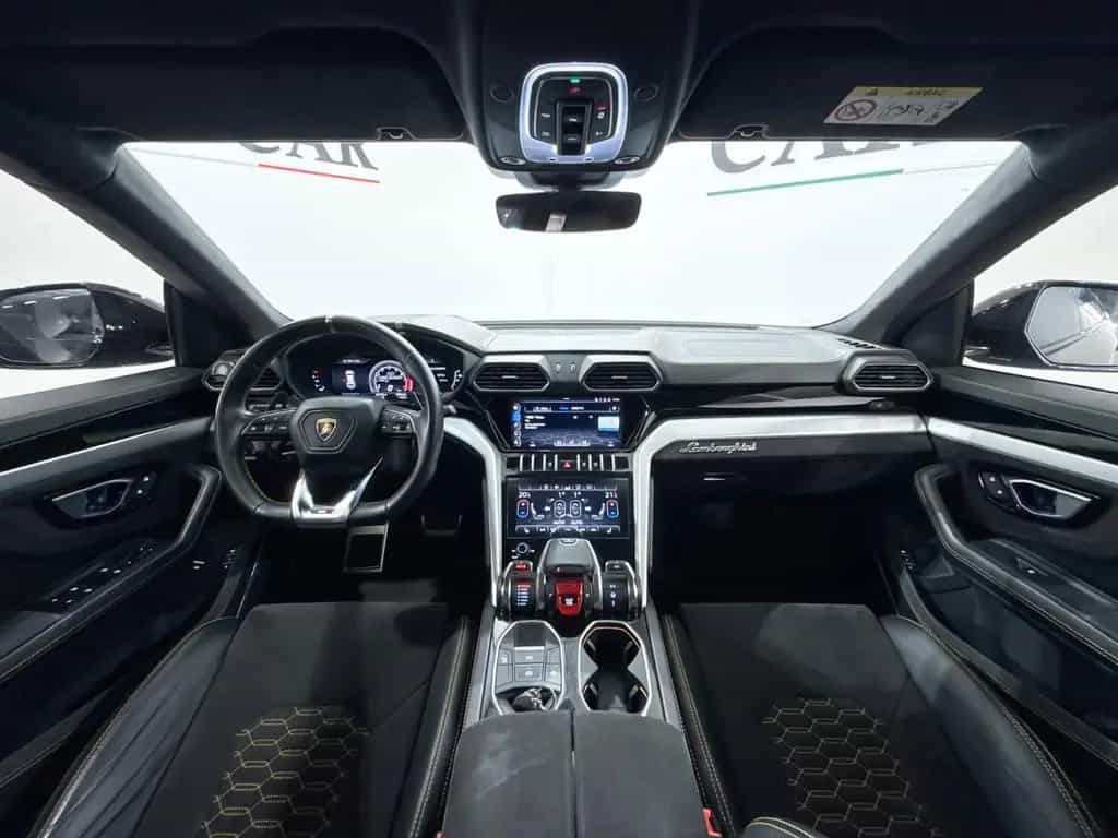 Lamborghini Urus 4.0 V8 03/2020-photo-23