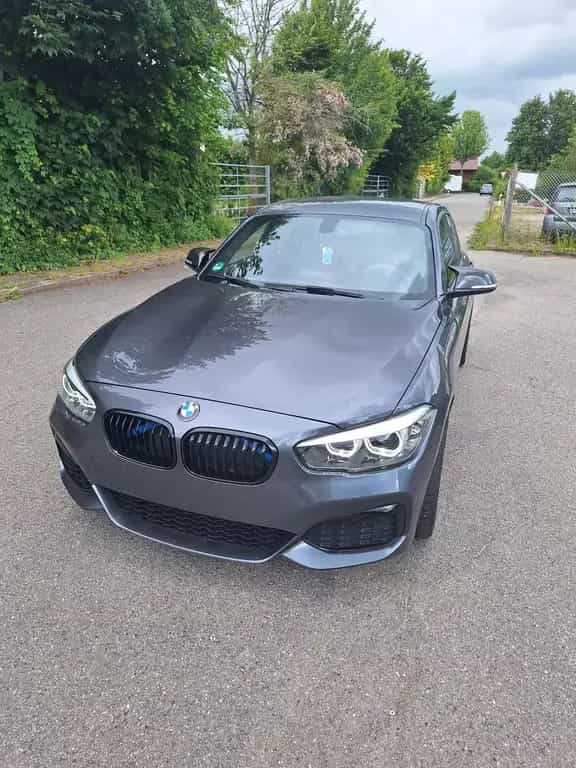 BMW M140i 1 Limousine 5-trg. M140 i Special Edition 12/2017-photo-0