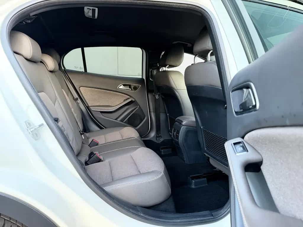 Mercedes-Benz GLA 180 Style *Bi-Xenon* Rkam Navi 2.Hand TopZus 12/2015-photo-25