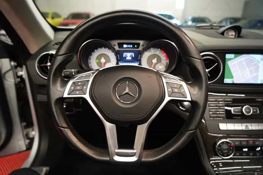 Mercedes-Benz SL 500 AMG *Keyless.Go*Acc*Pano*Memory*H/K*ABC 04/2013-photo-26
