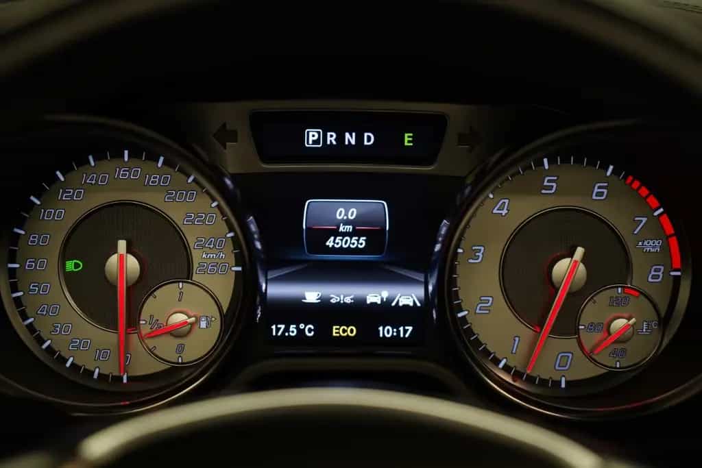 Mercedes-Benz SL 500 AMG *Keyless.Go*Acc*Pano*Memory*H/K*ABC 04/2013-photo-29