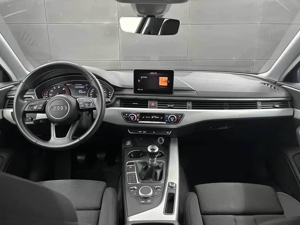 Audi A4 S line+LED+Ambiente+Navi+Carplay+Temp+SHZ+PDC 12/2018-photo-8